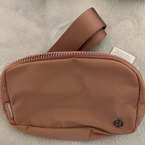 Lululemon everywhere belt bag pink pastel NWT